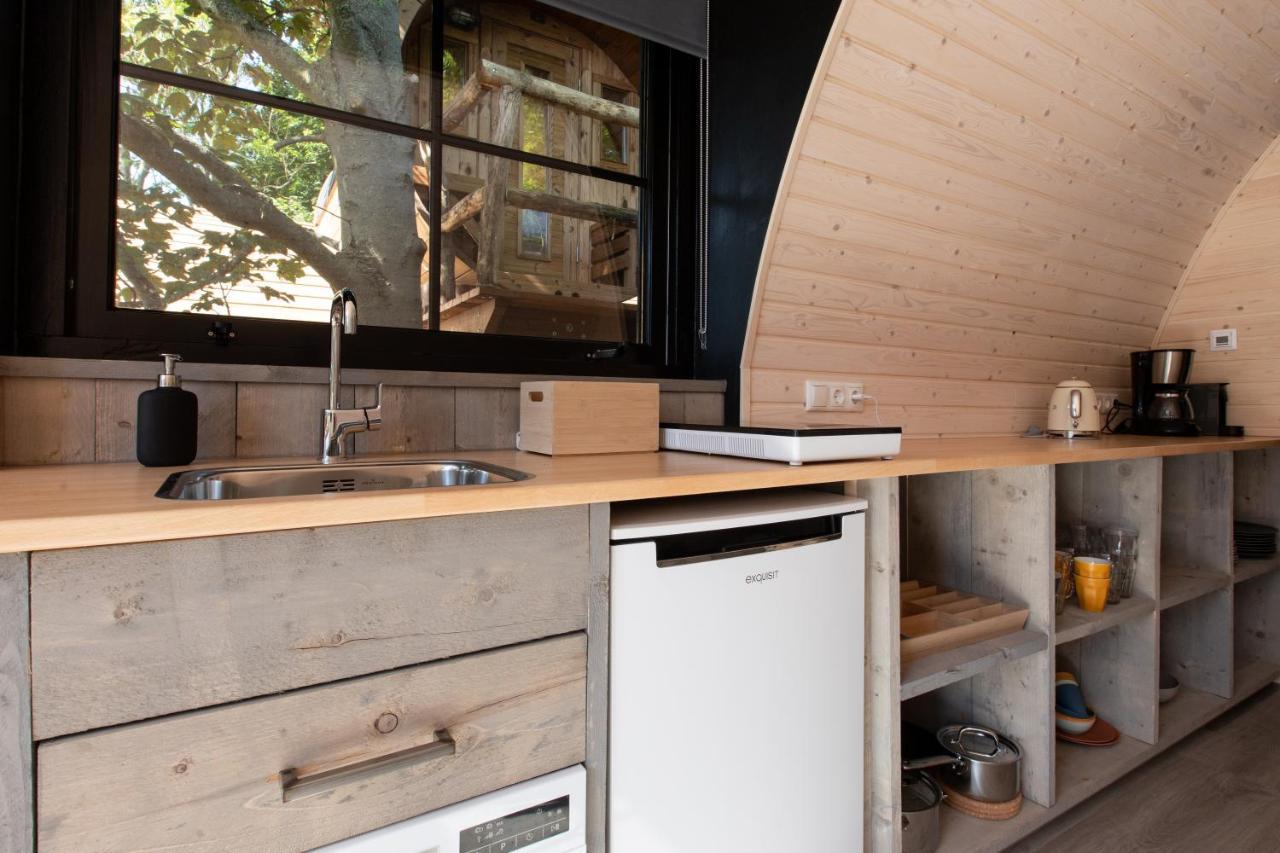 Pod Huisje Met Hottub Dokkum Exterior foto